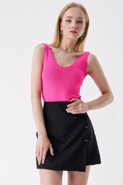 Merdiven Yaka İnce Askılı BLUZ