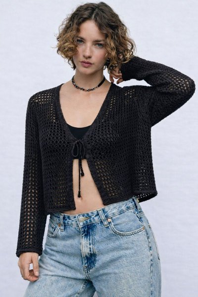 Önü Biritli Crop HIRKA