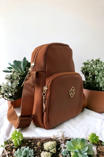 Sembol Armalı Kol ÇANTA