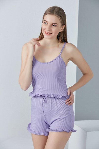 Askılı Fırfırlı Pijama Takımı