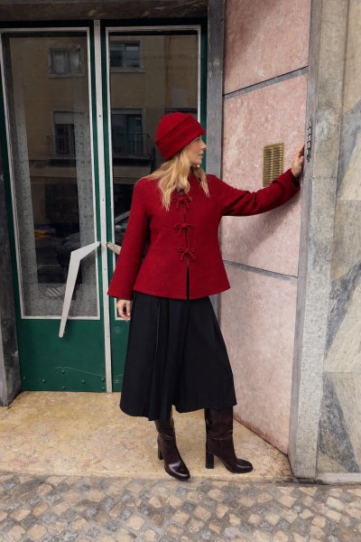 Bağlama Detaylı Kaşe HIRKA