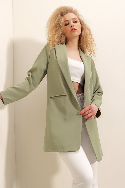 Astarlı Klasik Ceket