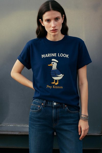 Bisiklet Yaka Kısa kollu  Nakışlı T-SHİRT