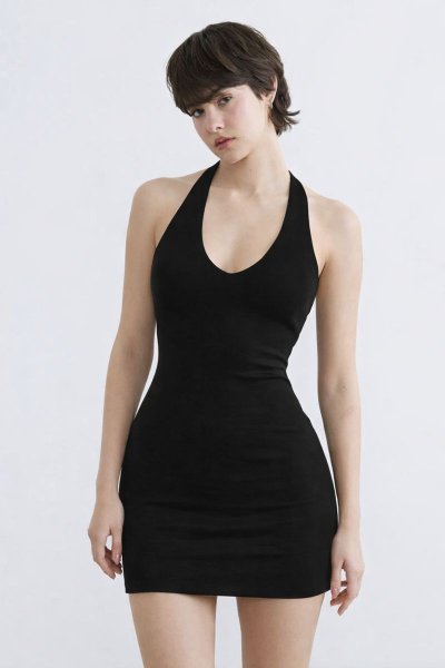 Sırt Dekolteli Mini ELBİSE