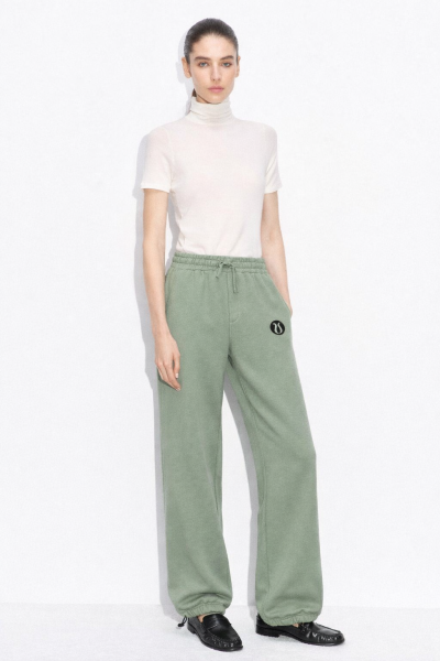 Üç İplik Nakışlı EŞOFMAN ALTI