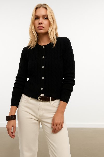 Kalın Örgülü Akrilik Düğmeli Triko HIRKA