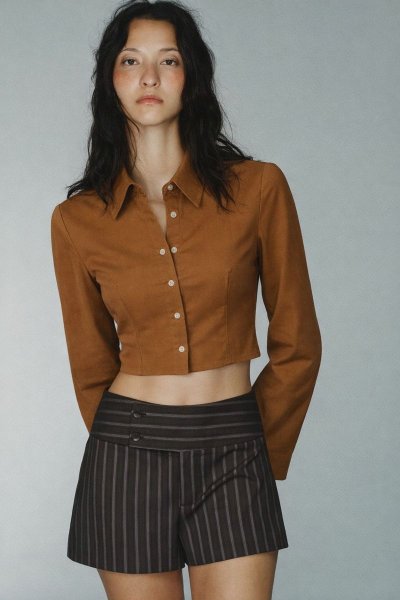 Vücuda Oturan Basic Crop Gömlek